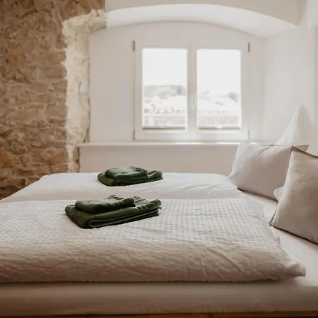 Lindenglueck * لوفنغن